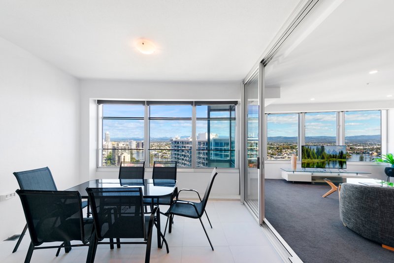 Photo - 1908/9 Hamilton Avenue, Surfers Paradise QLD 4217 - Image 3