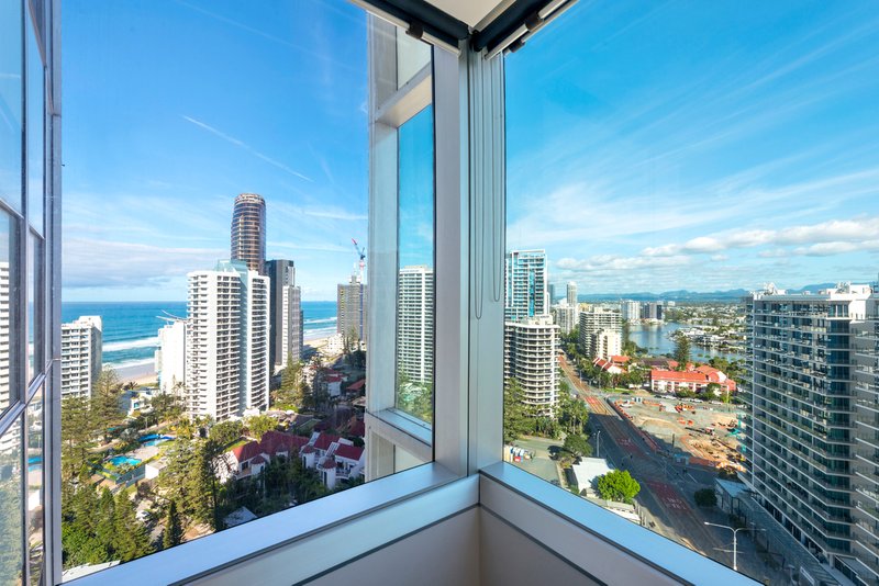 Photo - 1908/9 Hamilton Avenue, Surfers Paradise QLD 4217 - Image 15