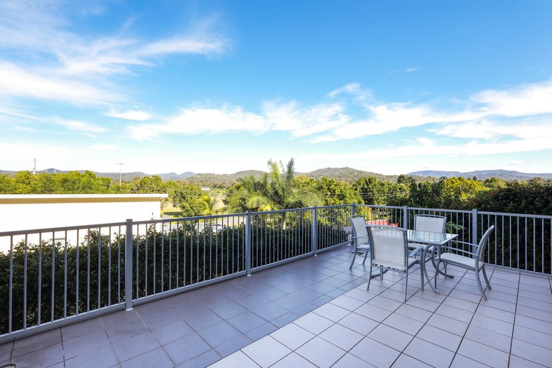 Photo - 19/1-3 Hinterland Drive, Mudgeeraba QLD 4213 - Image 9