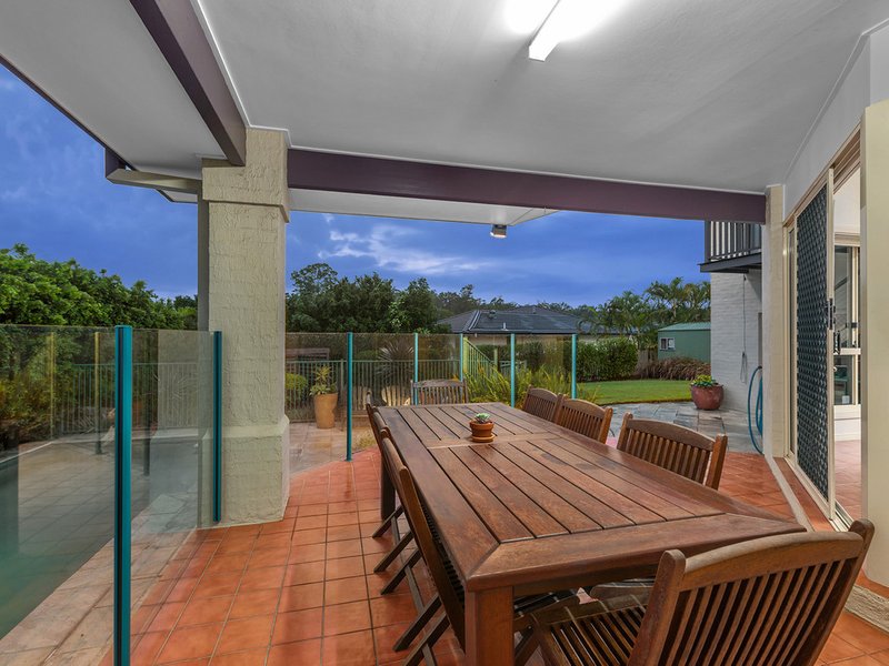 Photo - 191 Bangalow Street, Bridgeman Downs QLD 4035 - Image 2