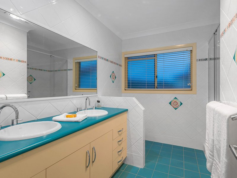 Photo - 191 Bangalow Street, Bridgeman Downs QLD 4035 - Image 13