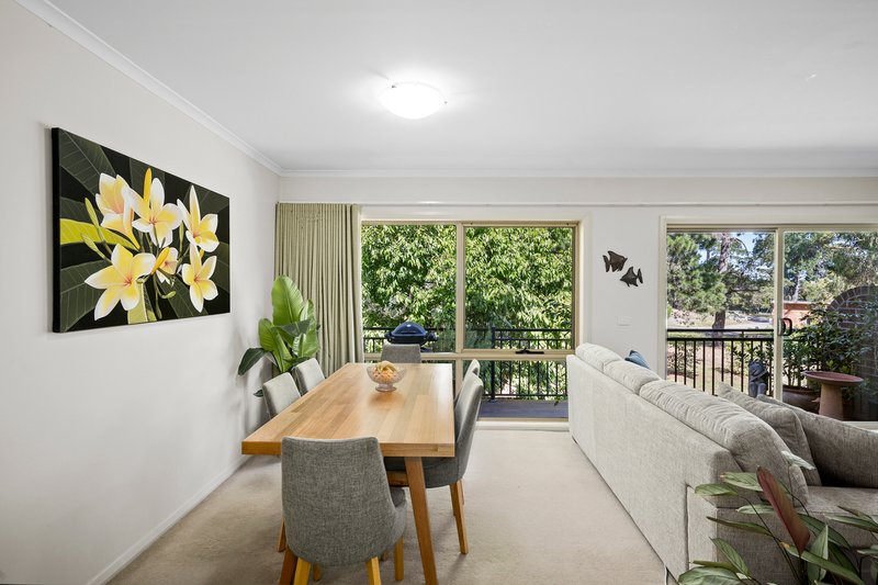 Photo - 19/1 Bellevue Avenue, Doncaster East VIC 3109 - Image 3