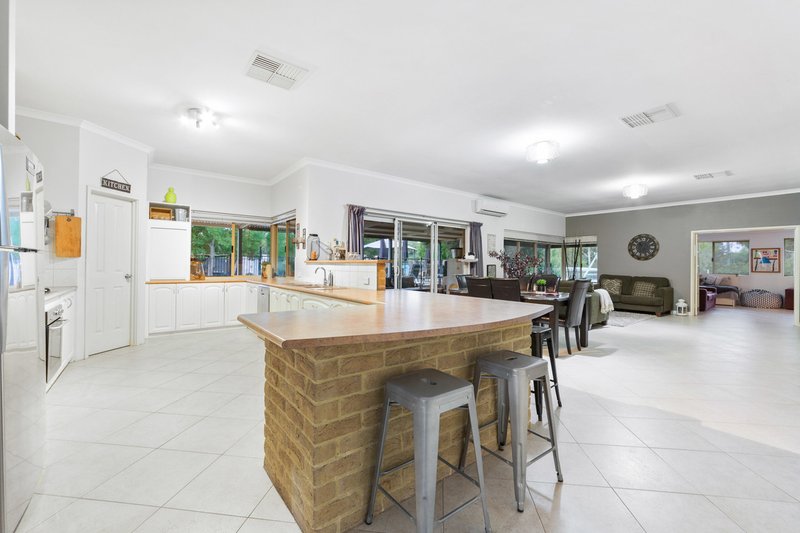 Photo - 191 Craddon Road, Oakford WA 6121 - Image 6