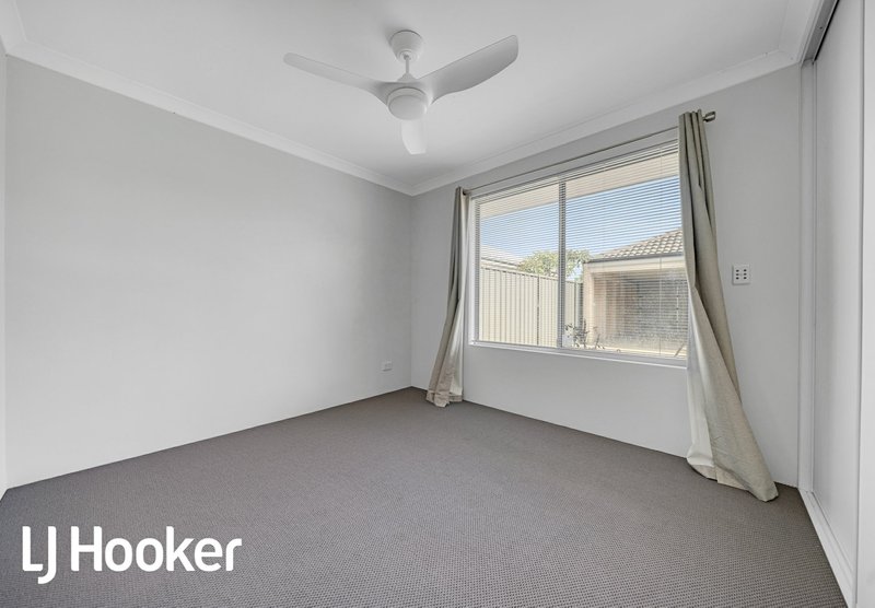 Photo - 191 Grandis Boulevard, Banksia Grove WA 6031 - Image 10