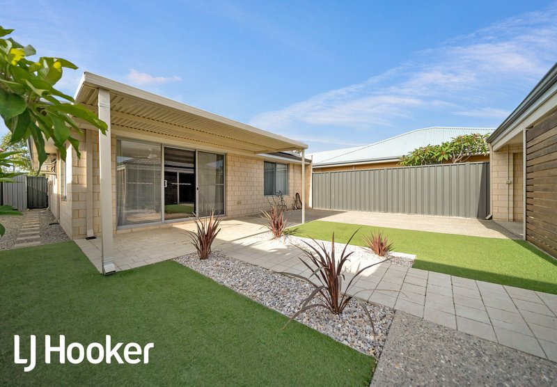 Photo - 191 Grandis Boulevard, Banksia Grove WA 6031 - Image 21