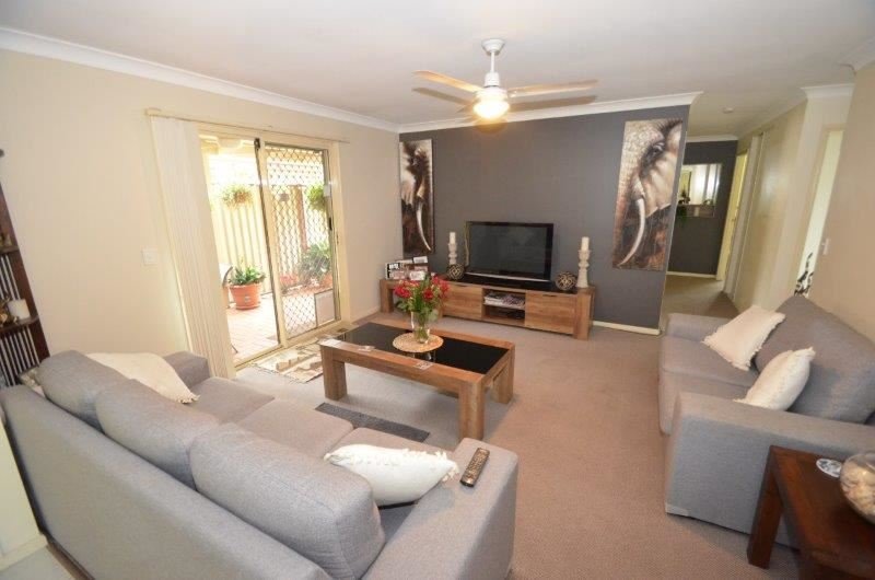 Photo - 1/91 Greenacre Drive, Parkwood QLD 4214 - Image 3