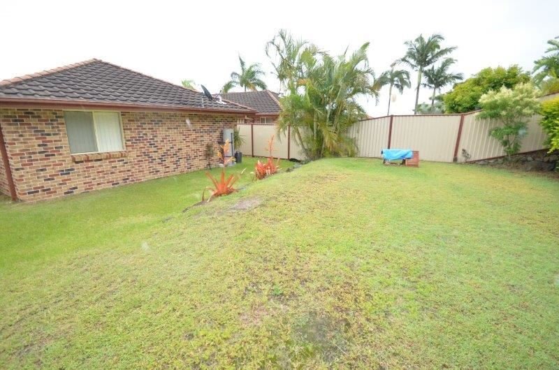 Photo - 1/91 Greenacre Drive, Parkwood QLD 4214 - Image 15