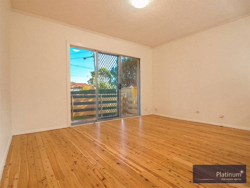 Photo - 1/91 Lagoon Street, Narrabeen NSW 2101 - Image 3