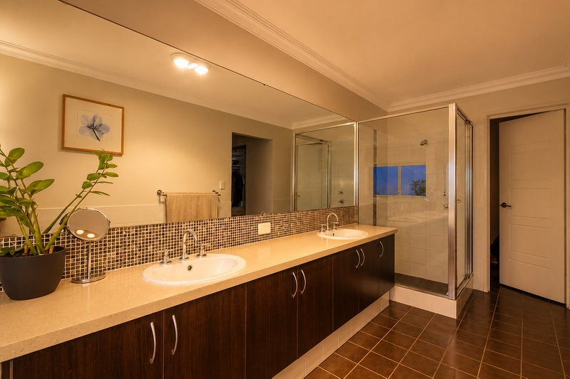 Photo - 191 Secret Harbour Boulevard, Secret Harbour WA 6173 - Image 6