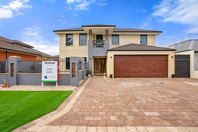 Photo - 191 Secret Harbour Boulevard, Secret Harbour WA 6173 - Image 12