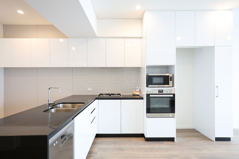 Photo - 1910/116 Waymouth Street, Adelaide SA 5000 - Image 2