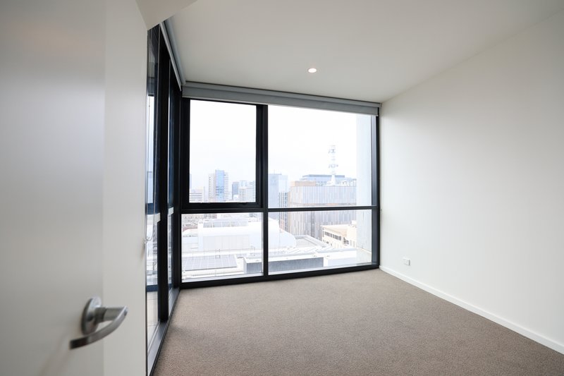 Photo - 1910/116 Waymouth Street, Adelaide SA 5000 - Image 3