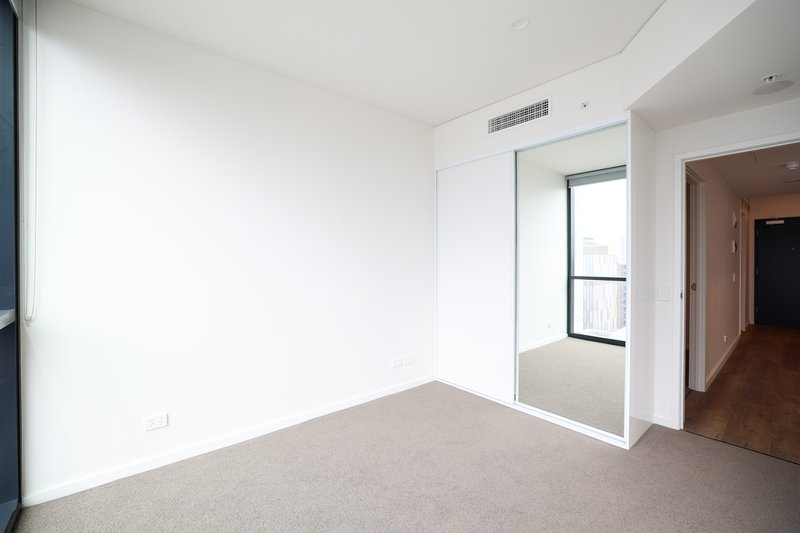 Photo - 1910/116 Waymouth Street, Adelaide SA 5000 - Image 4