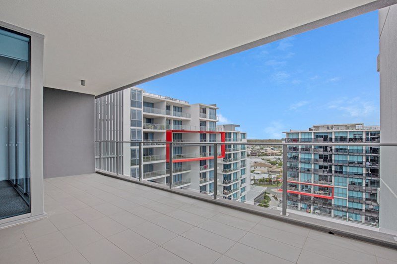 Photo - 1910/25-31 East Quay Drive, Biggera Waters QLD 4216 - Image 3