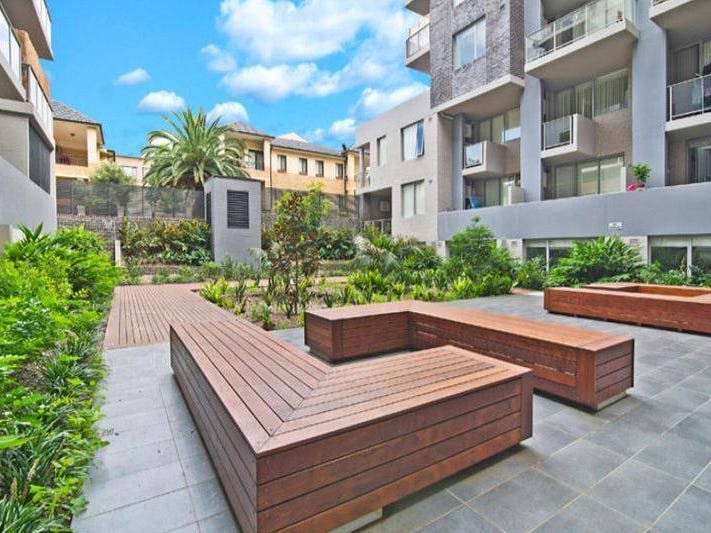 Photo - 19/108 James Ruse Drive, Rosehill NSW 2142 - Image 2