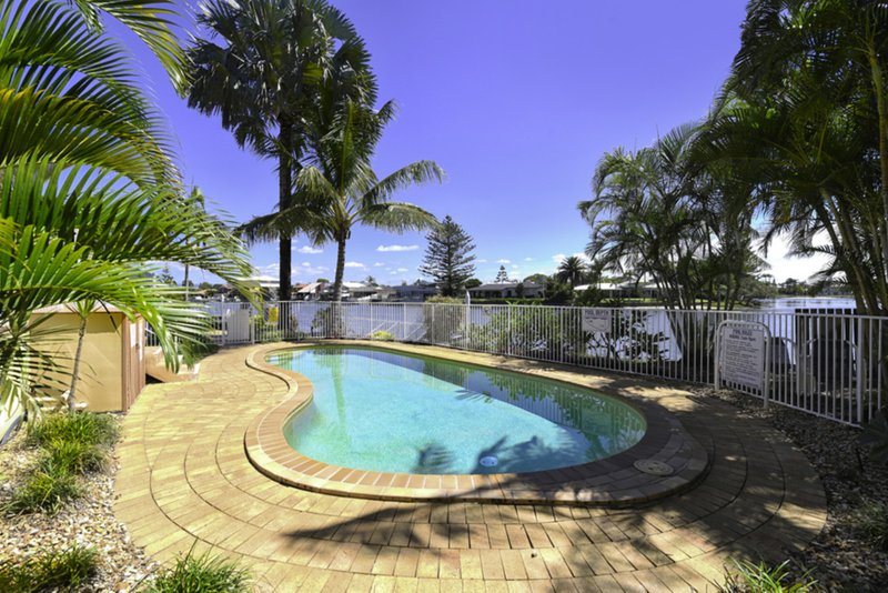 Photo - 19/11-19 Taylor Street, Biggera Waters QLD 4216 - Image 8