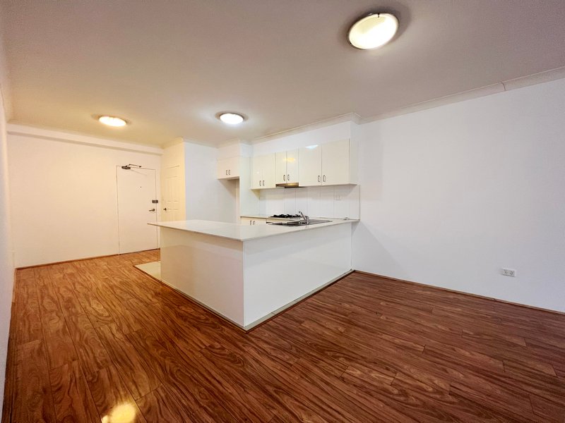 Photo - 19/136-140 Bridge Road, Westmead NSW 2145 - Image 1