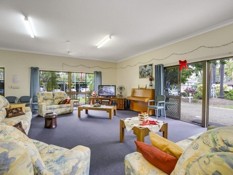 Photo - 19/15 Carmichael Court, Wynnum West QLD 4178 - Image 6