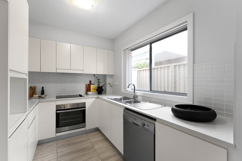 Photo - 19/15 Park Avenue, Helensburgh NSW 2508 - Image 3