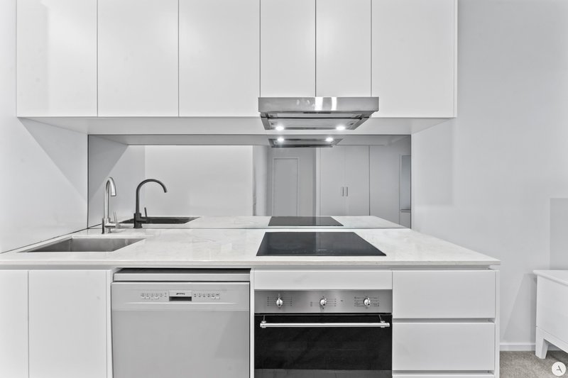 Photo - 1916/3 Grazier Lane, Belconnen ACT 2617 - Image 6