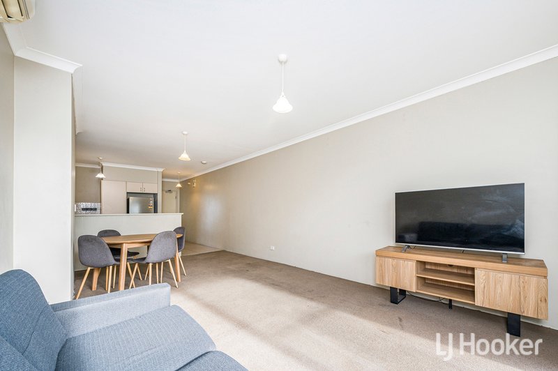 Photo - 19/17 Southdown Place, Thornlie WA 6108 - Image 9
