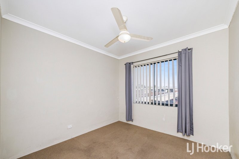 Photo - 19/17 Southdown Place, Thornlie WA 6108 - Image 17