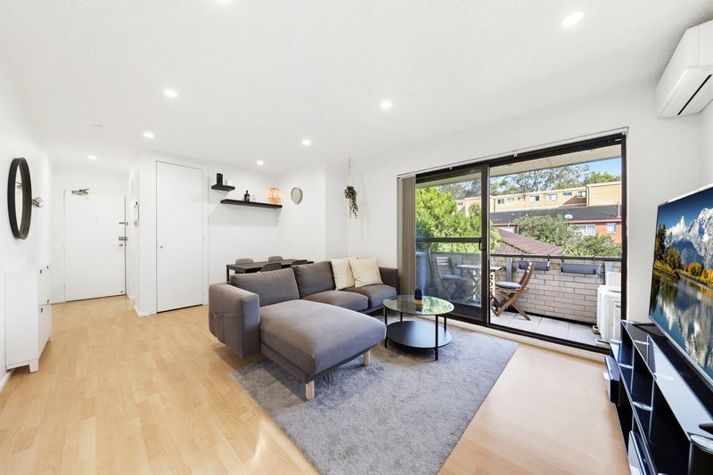 Photo - 19/18-18A Meadow Crescent, Meadowbank NSW 2114 - Image 1