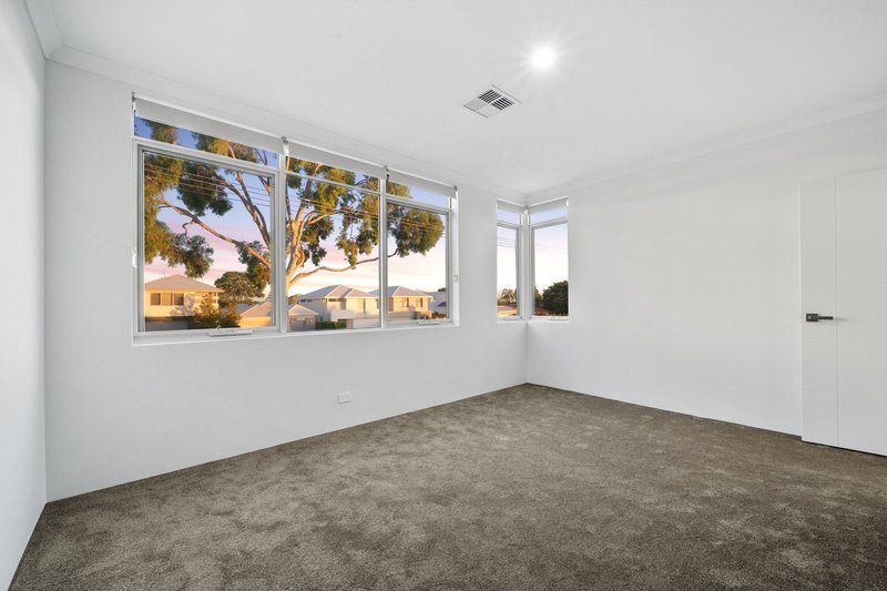 Photo - 191B Riseley Street, Booragoon WA 6154 - Image 7