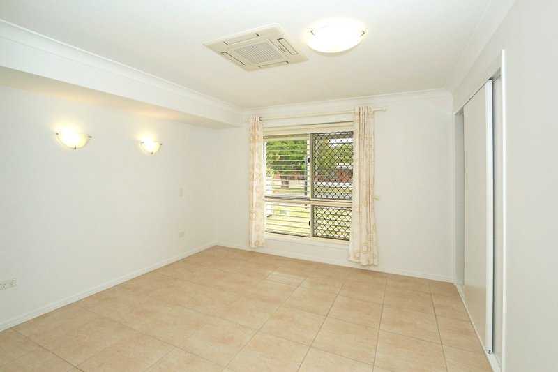 Photo - 192 Bawden Street, Berserker QLD 4701 - Image 7