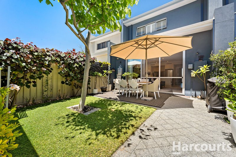 Photo - 192 Boardwalk Boulevard, Halls Head WA 6210 - Image 2