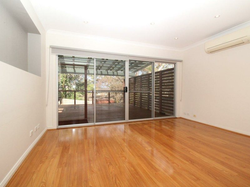 Photo - 192 Burns Bay Road, Lane Cove NSW 2066 - Image 4