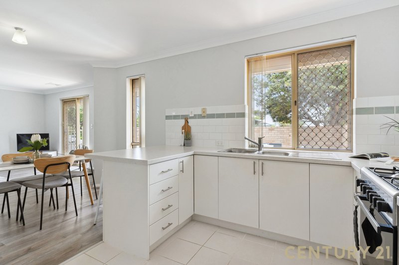 Photo - 1/92 Carnarvon Street, East Victoria Park WA 6101 - Image 13