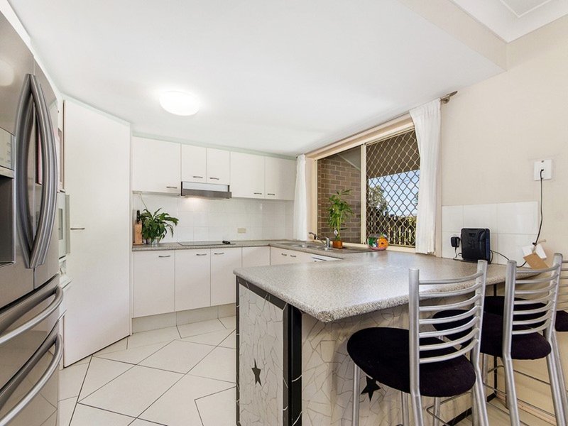 Photo - 19/2 Cassowary Drive, Burleigh Waters QLD 4220 - Image 3