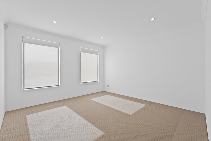 Photo - 192 Clyde Avenue, Baldivis WA 6171 - Image 7