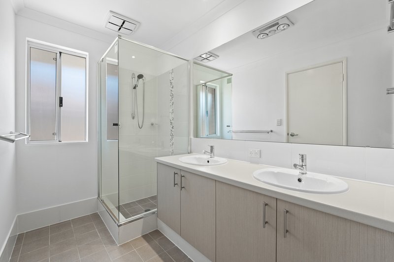 Photo - 192 Clyde Avenue, Baldivis WA 6171 - Image 11