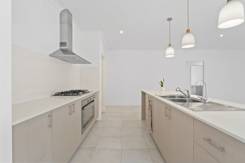 Photo - 192 Clyde Avenue, Baldivis WA 6171 - Image 19