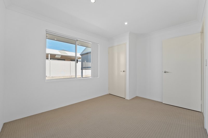 Photo - 192 Clyde Avenue, Baldivis WA 6171 - Image 27