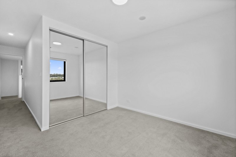 Photo - 19/2 Cornelius Street, Coombs ACT 2611 - Image 6