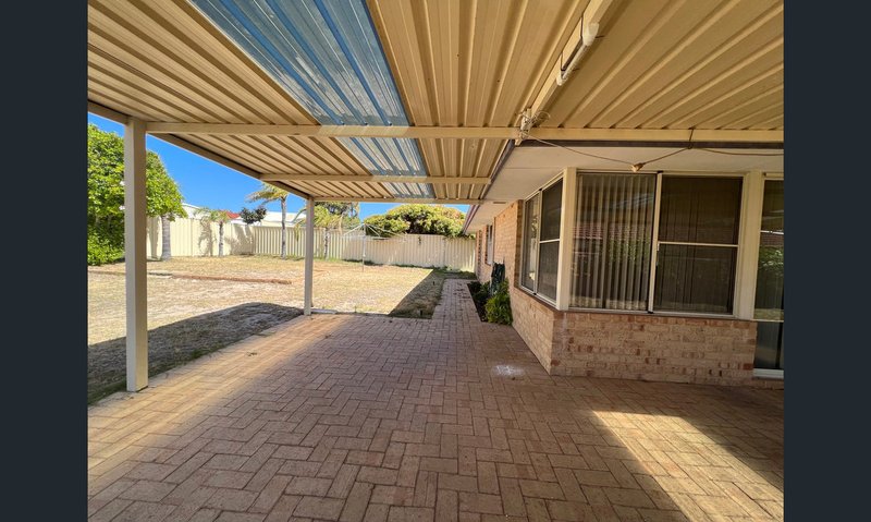 Photo - 192 Currie Street, Warnbro WA 6169 - Image 12
