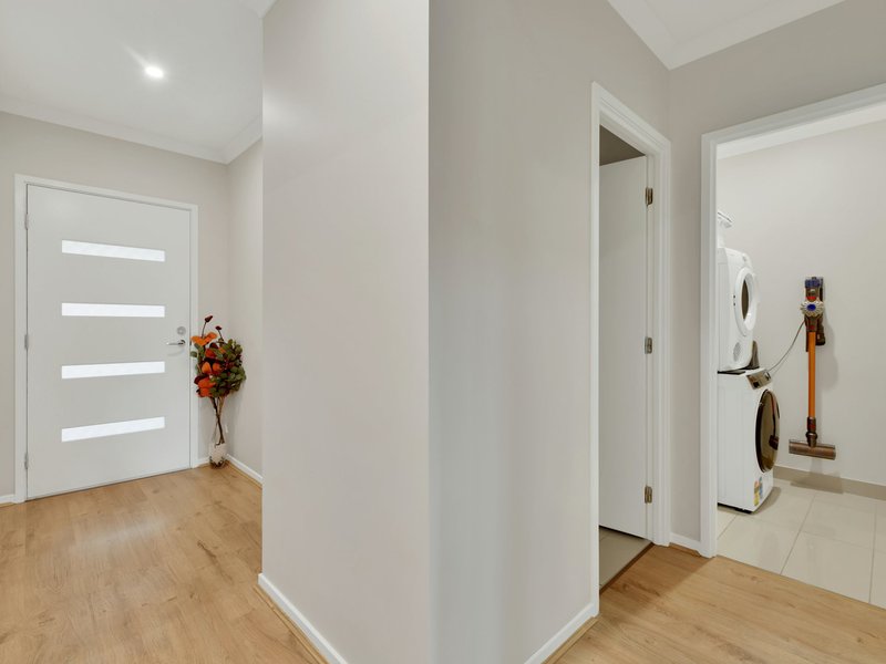 Photo - 192 Darlington Drive, Yarrabilba QLD 4207 - Image 5