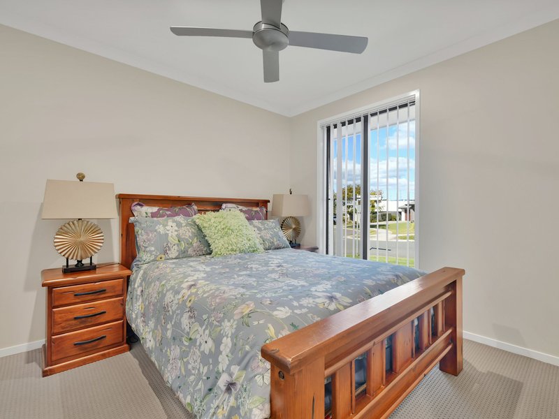 Photo - 192 Darlington Drive, Yarrabilba QLD 4207 - Image 7