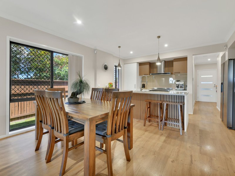 Photo - 192 Darlington Drive, Yarrabilba QLD 4207 - Image 12