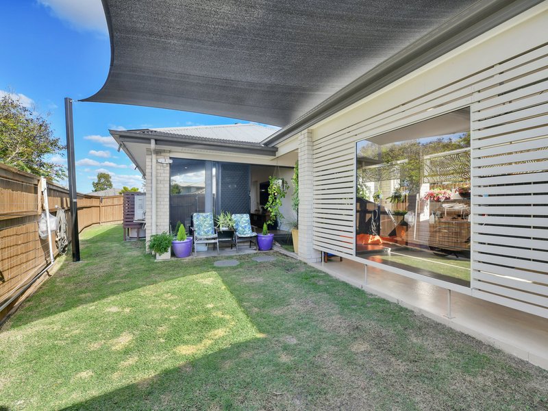 Photo - 192 Darlington Drive, Yarrabilba QLD 4207 - Image 17