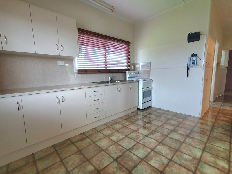 Photo - 192 Edwards Street, Ayr QLD 4807 - Image 3