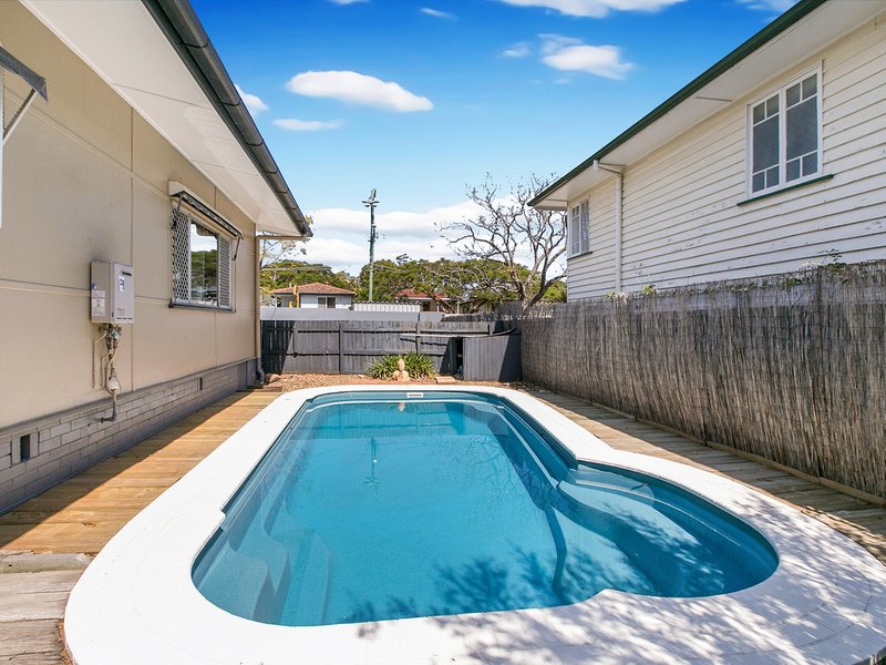 Photo - 192 Graceville Avenue, Graceville QLD 4075 - Image 7