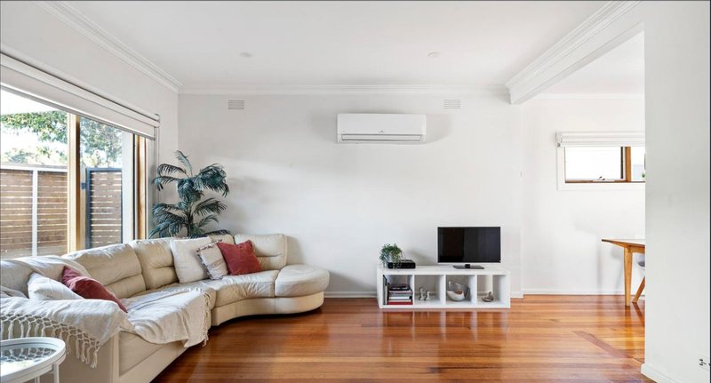 Photo - 1/92 Grange Road, Carnegie VIC 3163 - Image 3