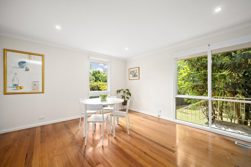 Photo - 192 Kingsford Smith Drive, Spence ACT 2615 - Image 5