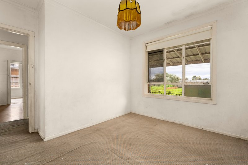 Photo - 192 Mcbryde Street, Fawkner VIC 3060 - Image 5