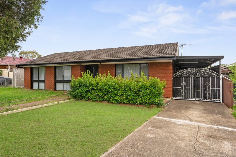 Photo - 192 Mimosa Road, Bossley Park NSW 2176 - Image 2