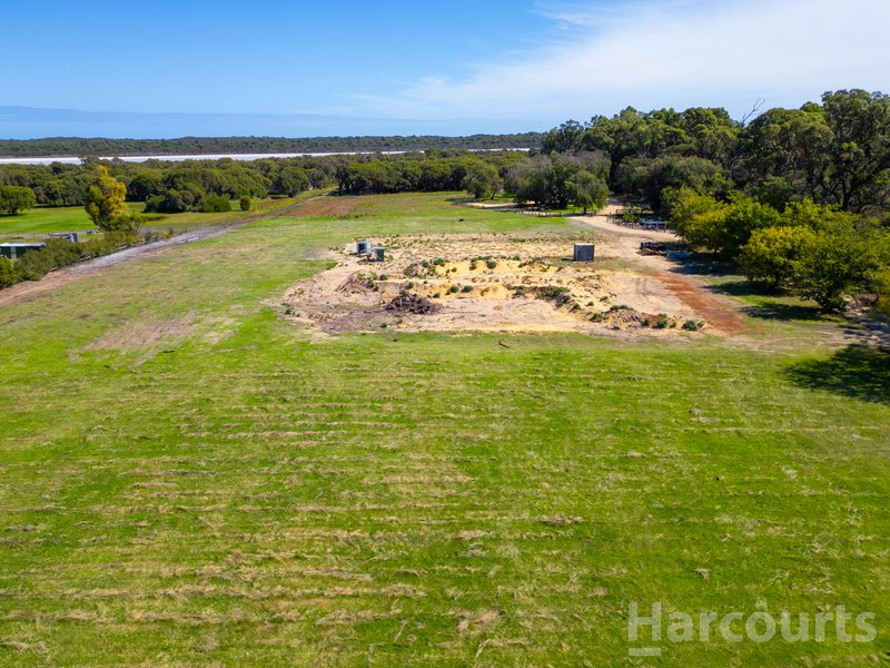 Photo - 192 Newnham Road, Lake Clifton WA 6215 - Image 12
